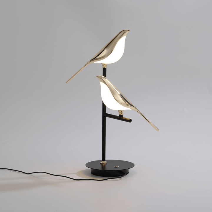 Moderne LED-Tischleuchte Vogel Design