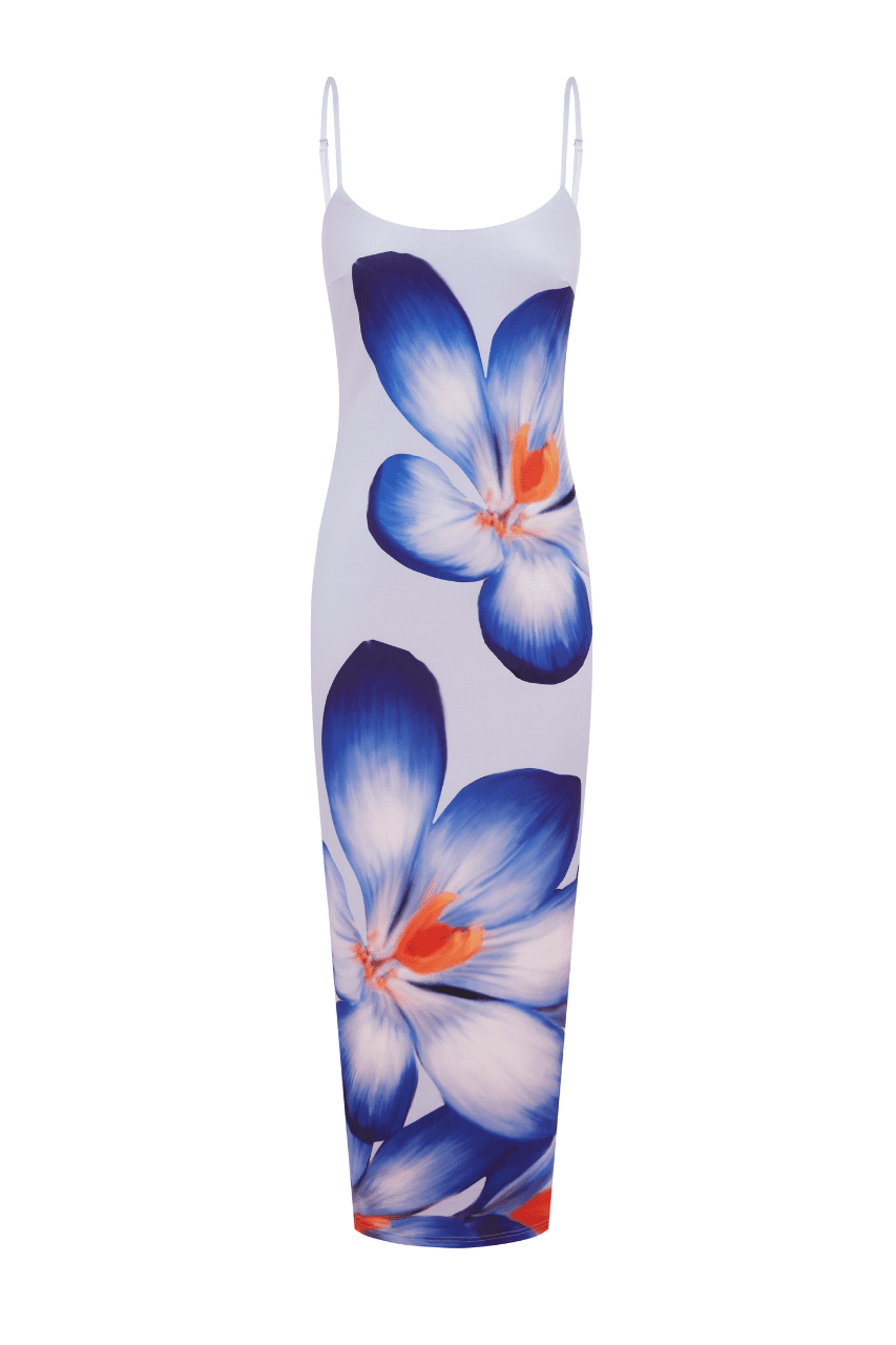 Casual boho floral maxi dress for women, a stylish long printed dress for spring and summer fashion.