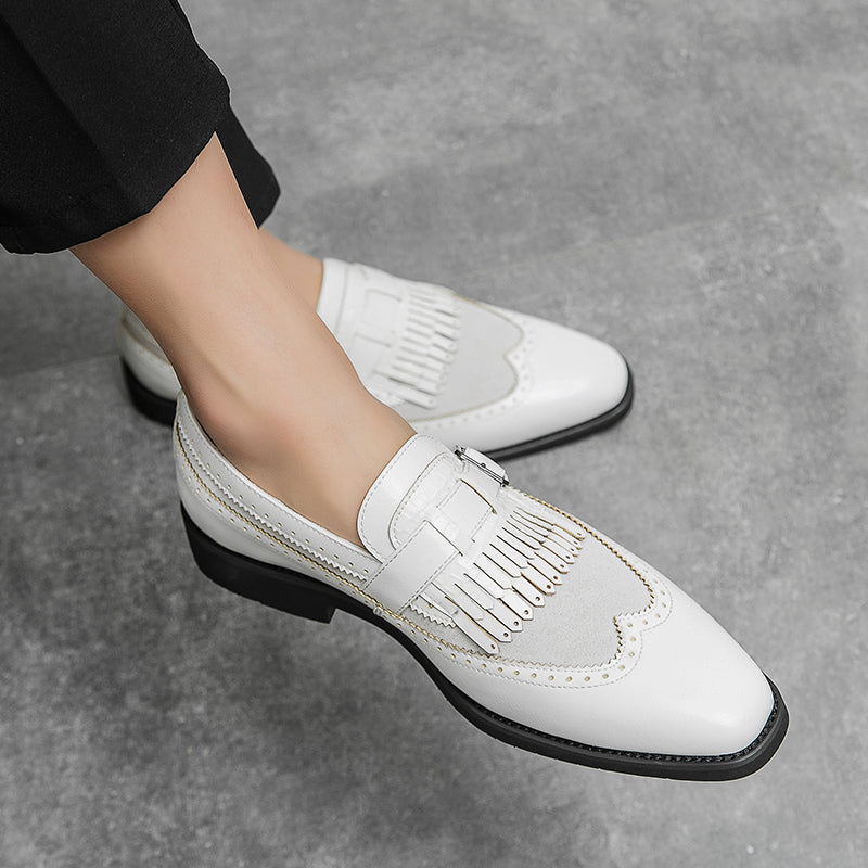 Men's fringe brogue slip-on loafers, elegant dress shoes offering sophisticated style and comfort.