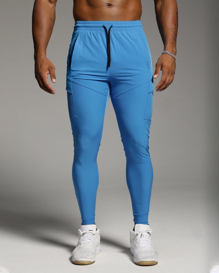 Valenza men's comfort joggers, quick-dry stretch material, perfect for relaxing or travel.