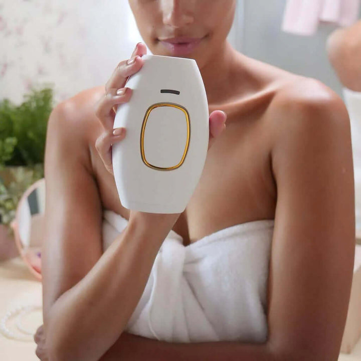 IPL Haarentfernung - Dauerhaft glatte Haut