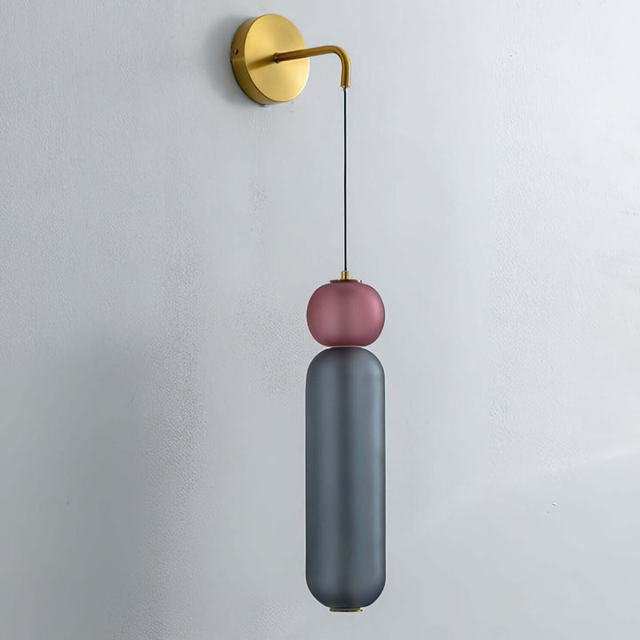 Elegante Wandleuchte mit Glockenorchideen