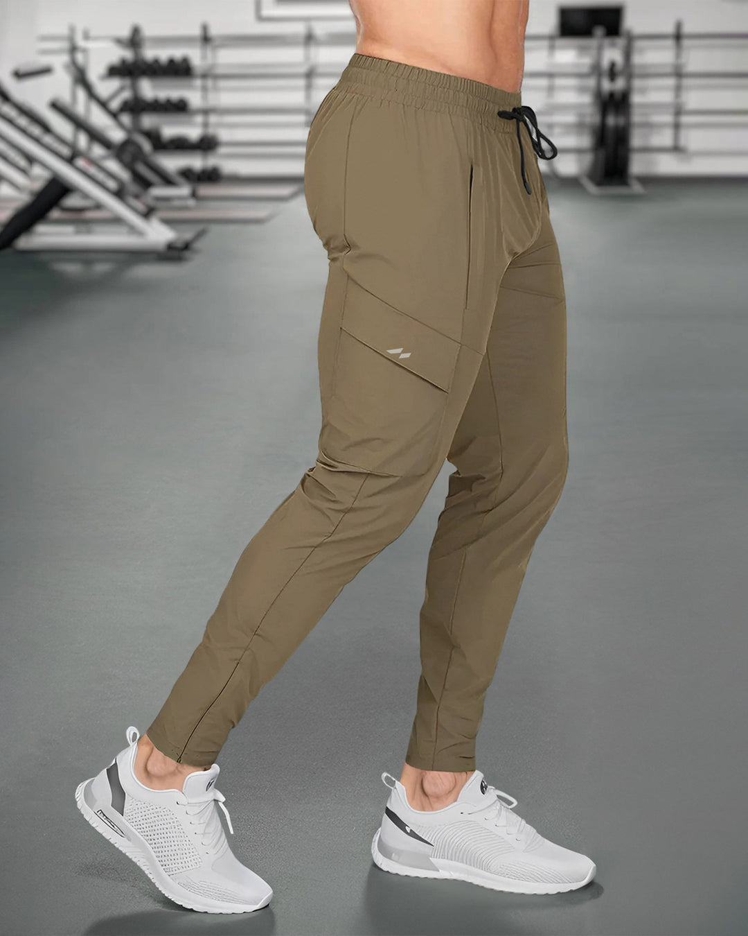 Men's Valenza performance jogger pants, quick-dry stretch fabric for athletic comfort & gym.