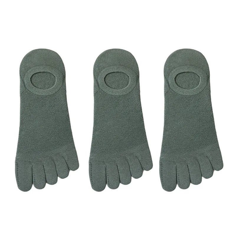 Ultimate comfort men's no-show toe socks, 3-pair pack. Breathable, anti-blister design for active feet.