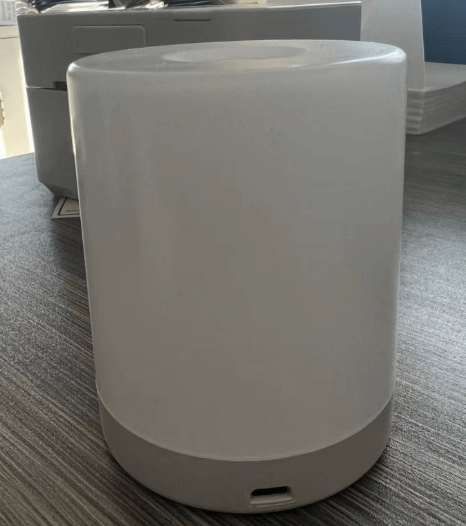 Dimmbare LED Tischleuchte mit USB - wiederaufladbar