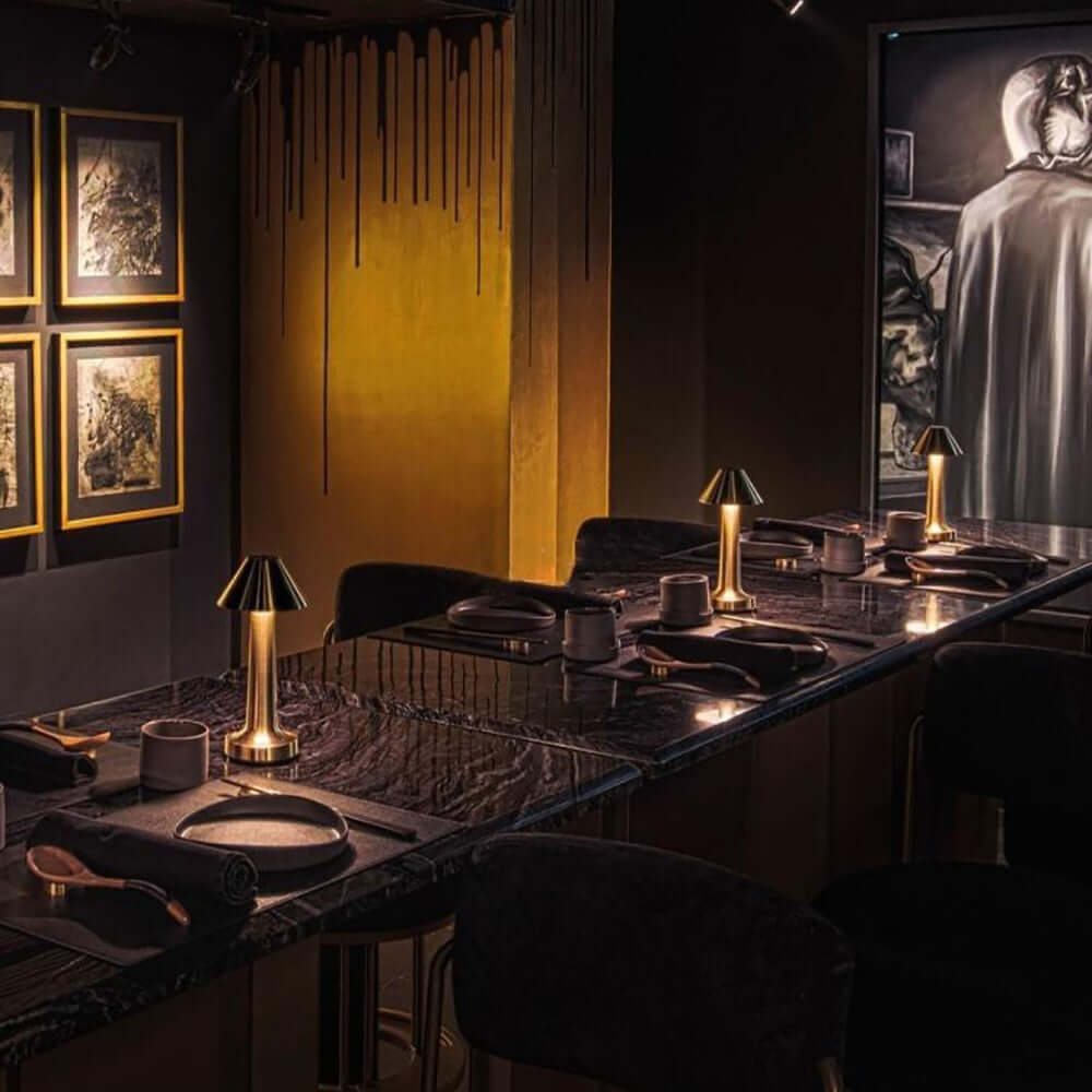 Dimmbare LED Tischleuchte Modern Design