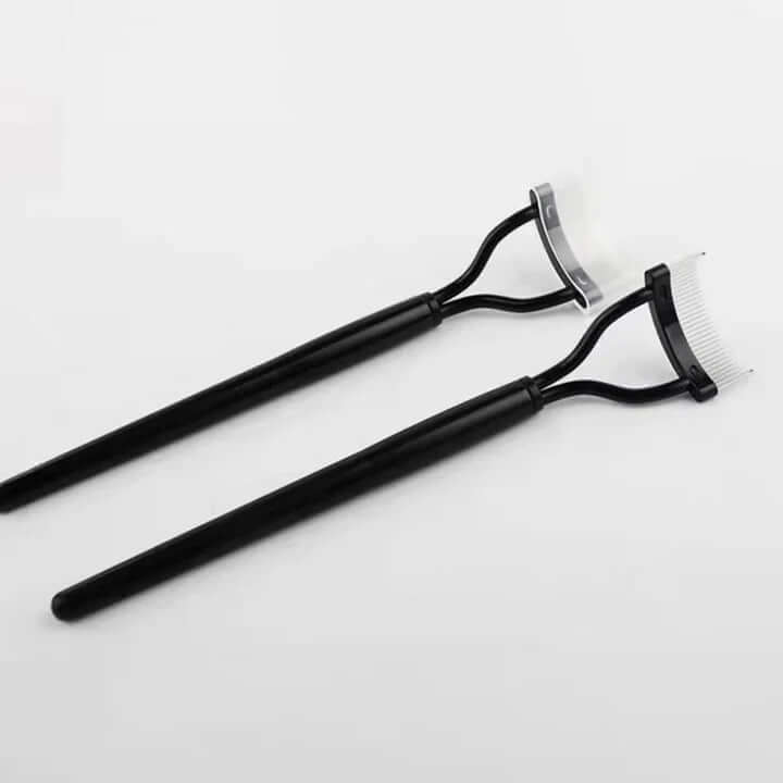 Wimpernkamm & Separator - Präzision für makellose Wimpern