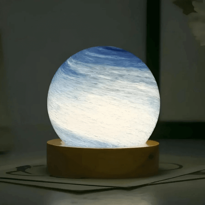 3D Mini Planetenlampe mit Holzsockel