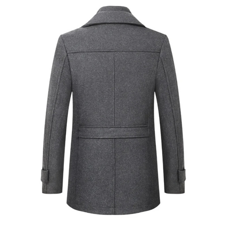 Stylish men's tailored trench coat, ideal for business attire and classic overcoat fashion.