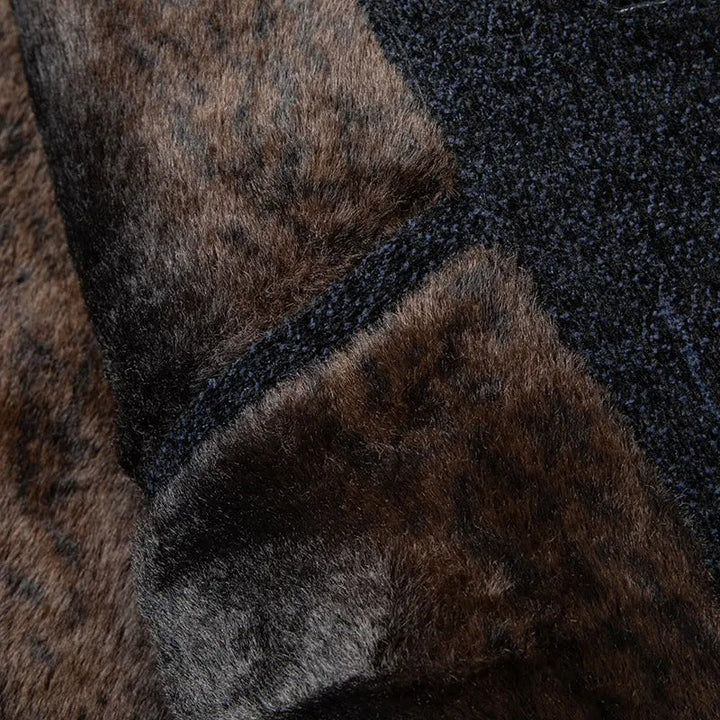 Modern men's fashion: tailored warm jacket with stand collar, perfect for sophisticated smart casual winter style.