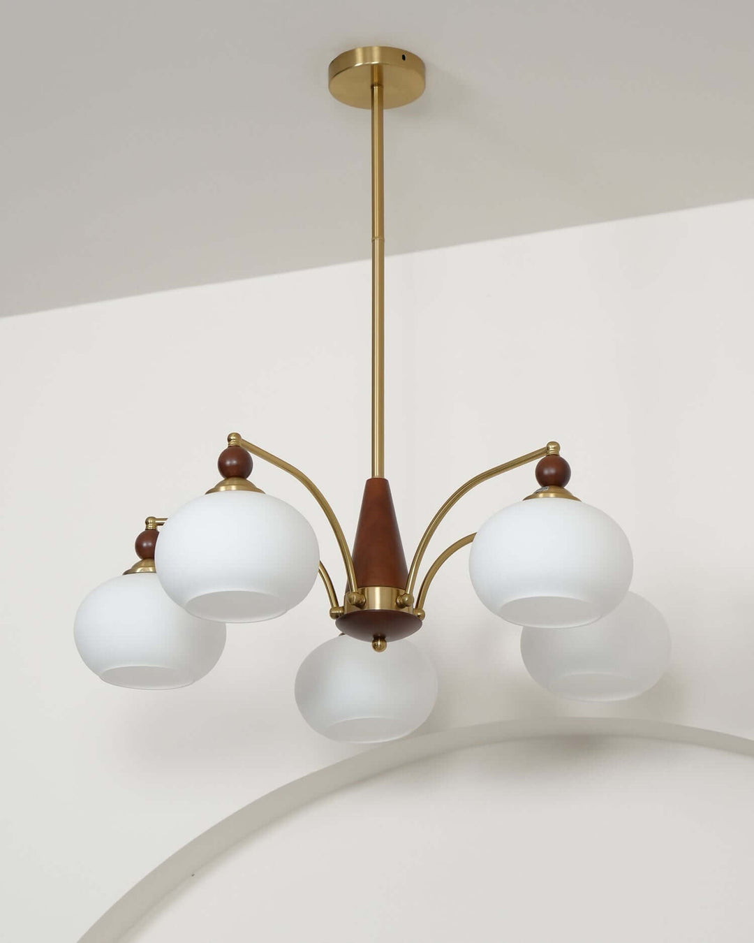 Retro Kronleuchter Holz & Messing