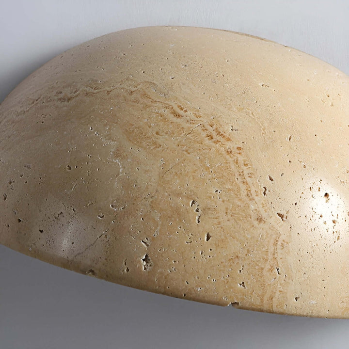 Halbrunde Stein-Wandleuchte mit LED, Wabi-Sabi Stil