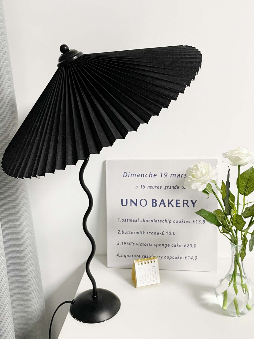 Designer Tischlampe Metall Modern Wellenförmig