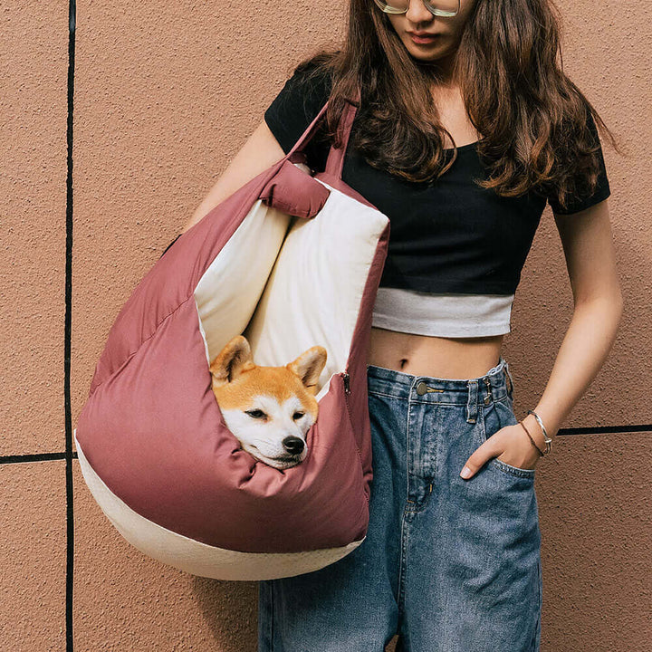 Sicheres Hunde Autobett mit Schutzkissen