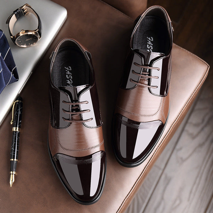 Stylish men's two-tone oxford dress shoes, classic profile for business meetings and formal wear.