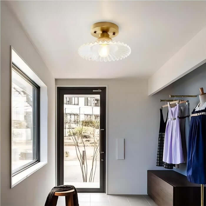 Gerippte Blütenblatt Deckenleuchte