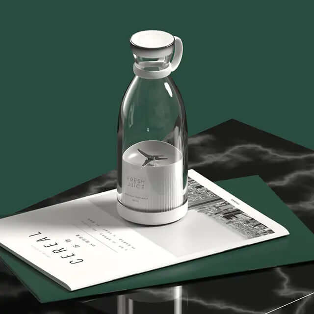 Tragbarer Mini-Mixer für Smoothies & Shakes