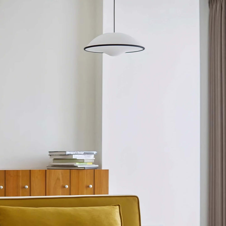 UFO Pendelleuchte - Acryl & Metall