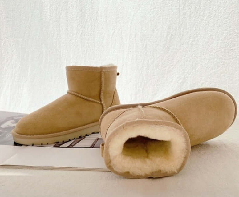 Wärmende Knöchelhohe Winterstiefel in Wildleder-Optik