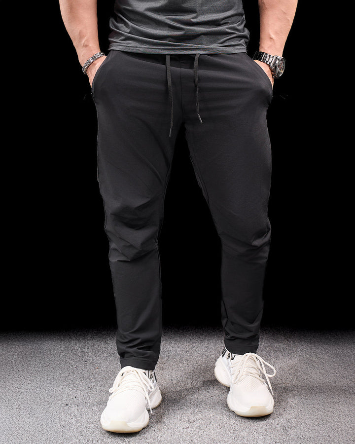 Men's versatile stretch adventure pants, offering comfort and durability for all outdoor exploration.