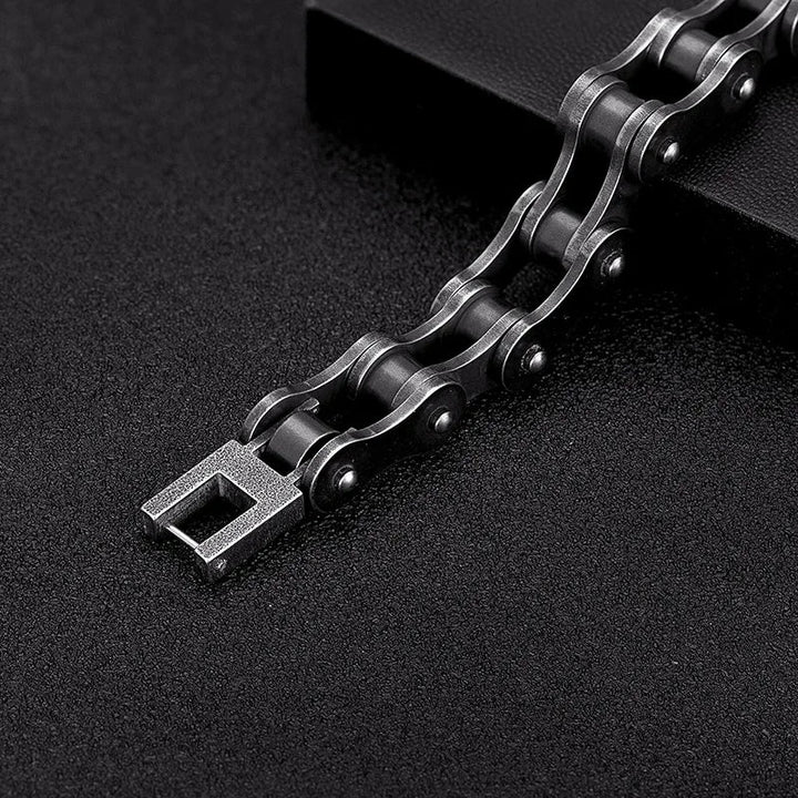 Stylish men's vintage black stainless steel chain bracelet. Durable, timeless jewelry with a rugged, masculine appeal.