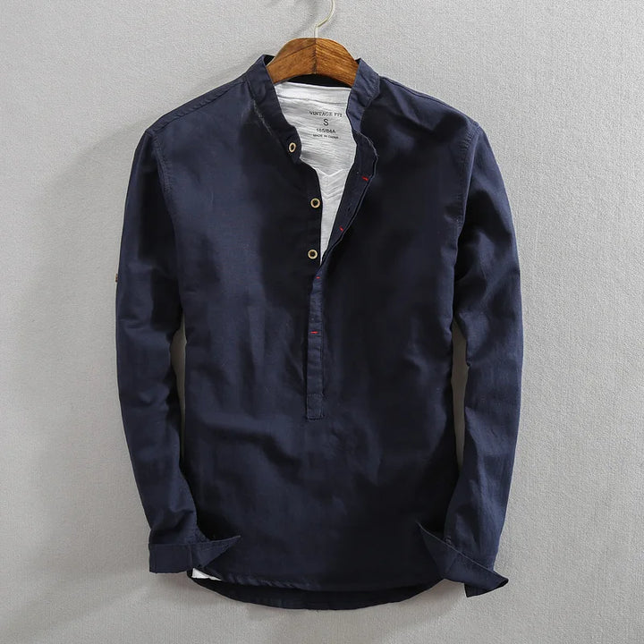 Stylish men's classic button-up shirt, a comfortable and versatile casual top for everyday spring/summer fashion.