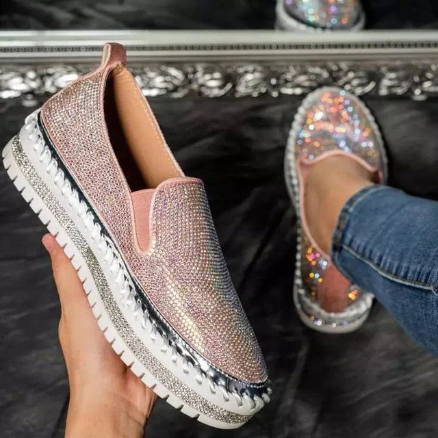 Glitzernde Damen-Schuhe mit Plateausohle