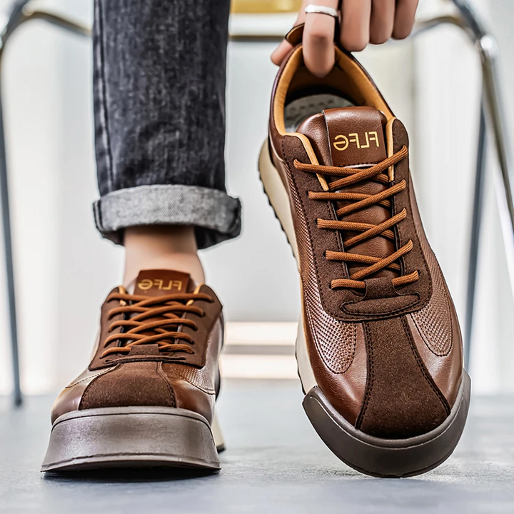 Men's brown urban shoes, designed for sleek comfort and casual versatility.