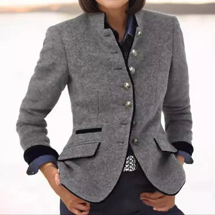 Chic women's tailored blazer jacket in a classic cut, ideal for sophisticated office wear & versatile fashion looks. Limited Edition.
