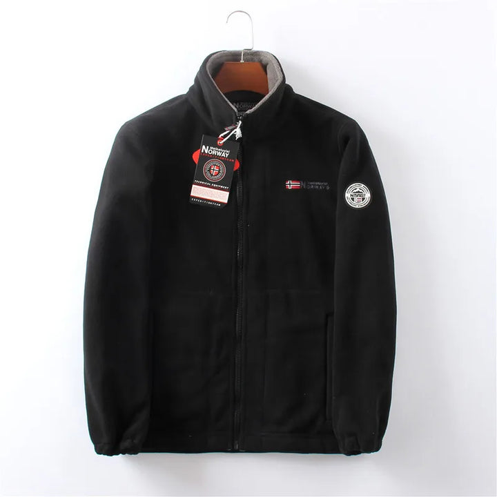 Close-up of men's full-zip jacket, showcasing cozy fabric, everyday warmth & stylish comfort for cold weather.