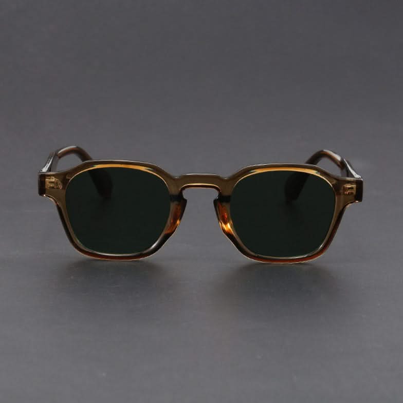 Classic retro square frame unisex sunglasses offering full UV protection & vintage aesthetic.