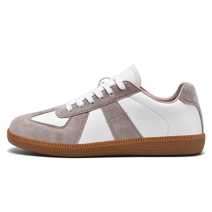 Non-slip, cushioned support unisex classic retro sneakers, great for walking & everyday comfort footwear.
