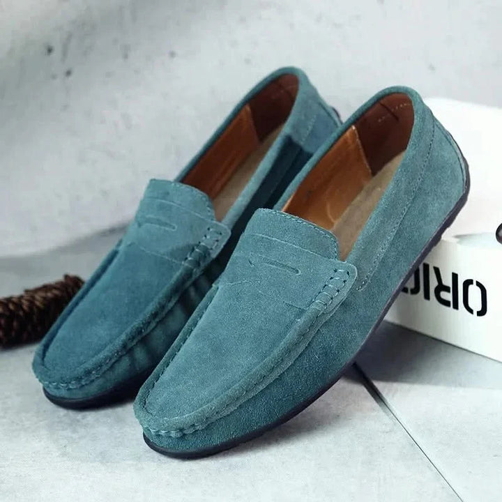 Side view: Men's Hudson slip-on loafers, showcasing elegant design & comfort for versatile everyday style.
