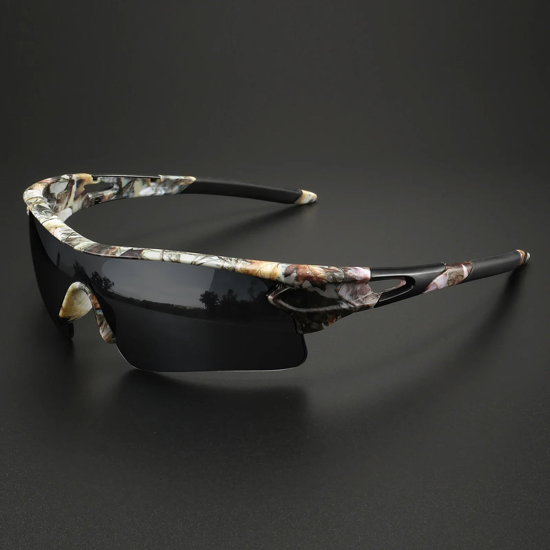 Men's performance sport sunglasses with UV protection & anti-glare lenses, ideal for running & cycling.