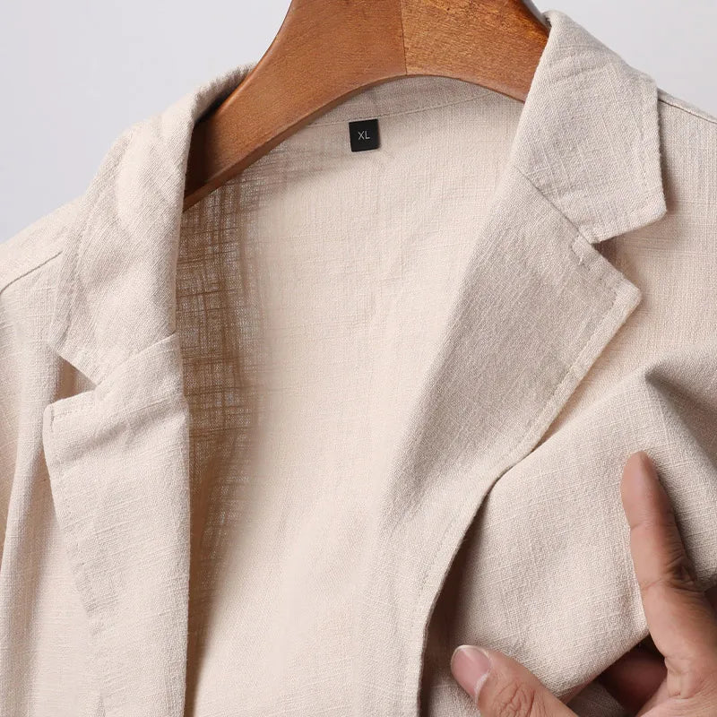 Lightweight men's summer blazer with a relaxed fit, perfect for versatile business casual and smart casual styling.