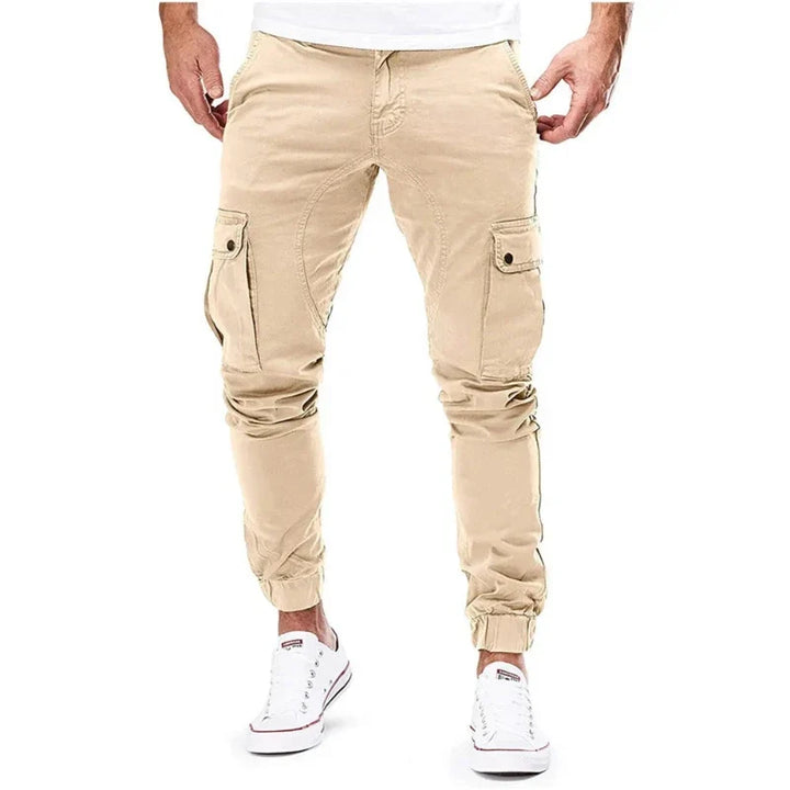 High-quality men's durable cargo pants, perfect for streetwear & casual utility. Comfortable, easy-care urban fashion.