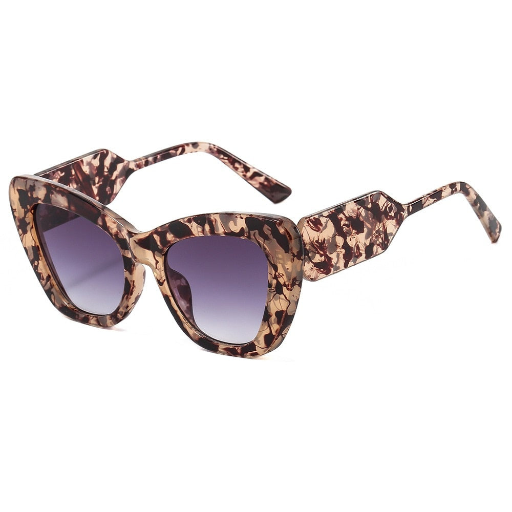 Must-have women's accessory: stylish cat eye sunglasses with UV400 and polarized glare reduction.