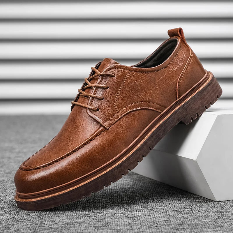 Durable Trenton men's brown lace-up shoes, offering a classic style for both formal dress and casual outfits.