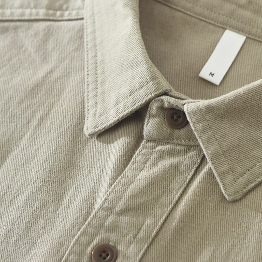 Men's long-sleeve utility overshirt, ideal for rugged style & comfortable everyday layering.