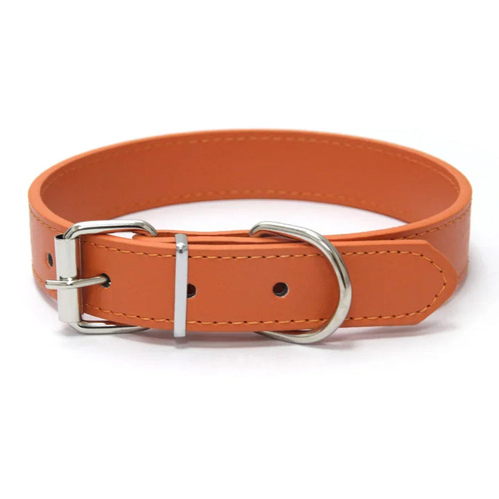 Green adjustable dog collar, PU leather, padded for maximum pet comfort, durable.