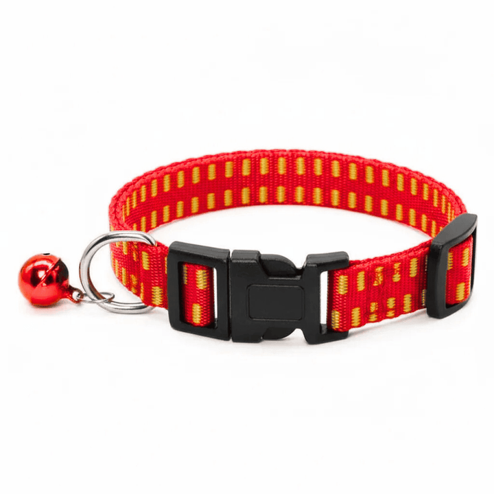Pet accessory: adjustable nylon flea & tick collar for effective protection against pests