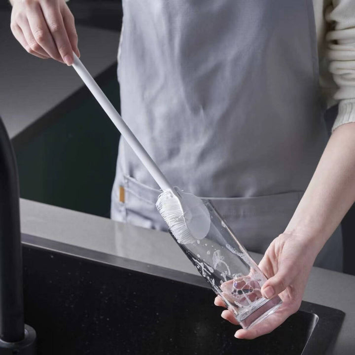 Flaschenbürste mit Winkelkopf - gründliche Reinigung