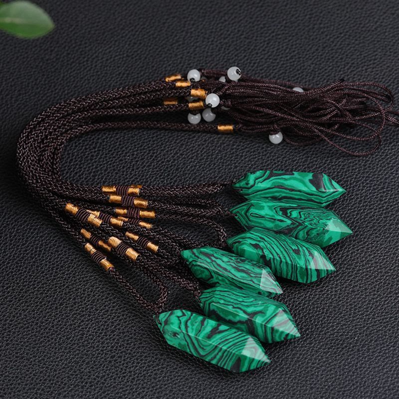 "Amethyst Kristall Halskette Hexagon-Design, violette Töne, spirituell, elegant, Heilende Energie, Balance und Ruhe"