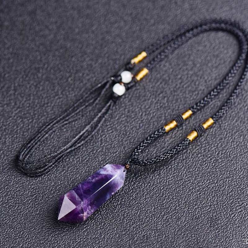 "Amethyst Kristall Halskette Hexagon-Design, violette Töne, spirituell, elegant, Heilende Energie, Balance und Ruhe"