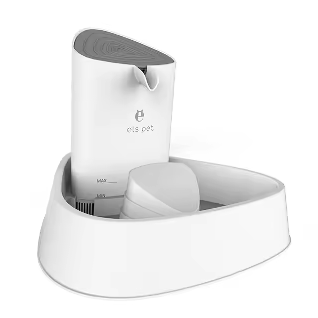 Automatic pet water dispenser, quiet operation, ensuring fresh water for cat and dog hydration