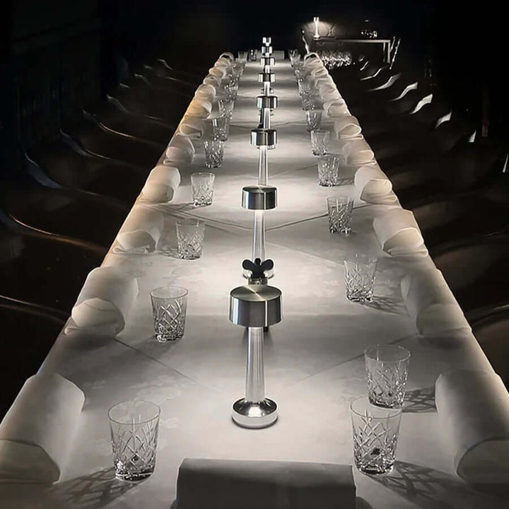 Moderne LED Tischleuchte Dimmbar - Akku & Kabellos