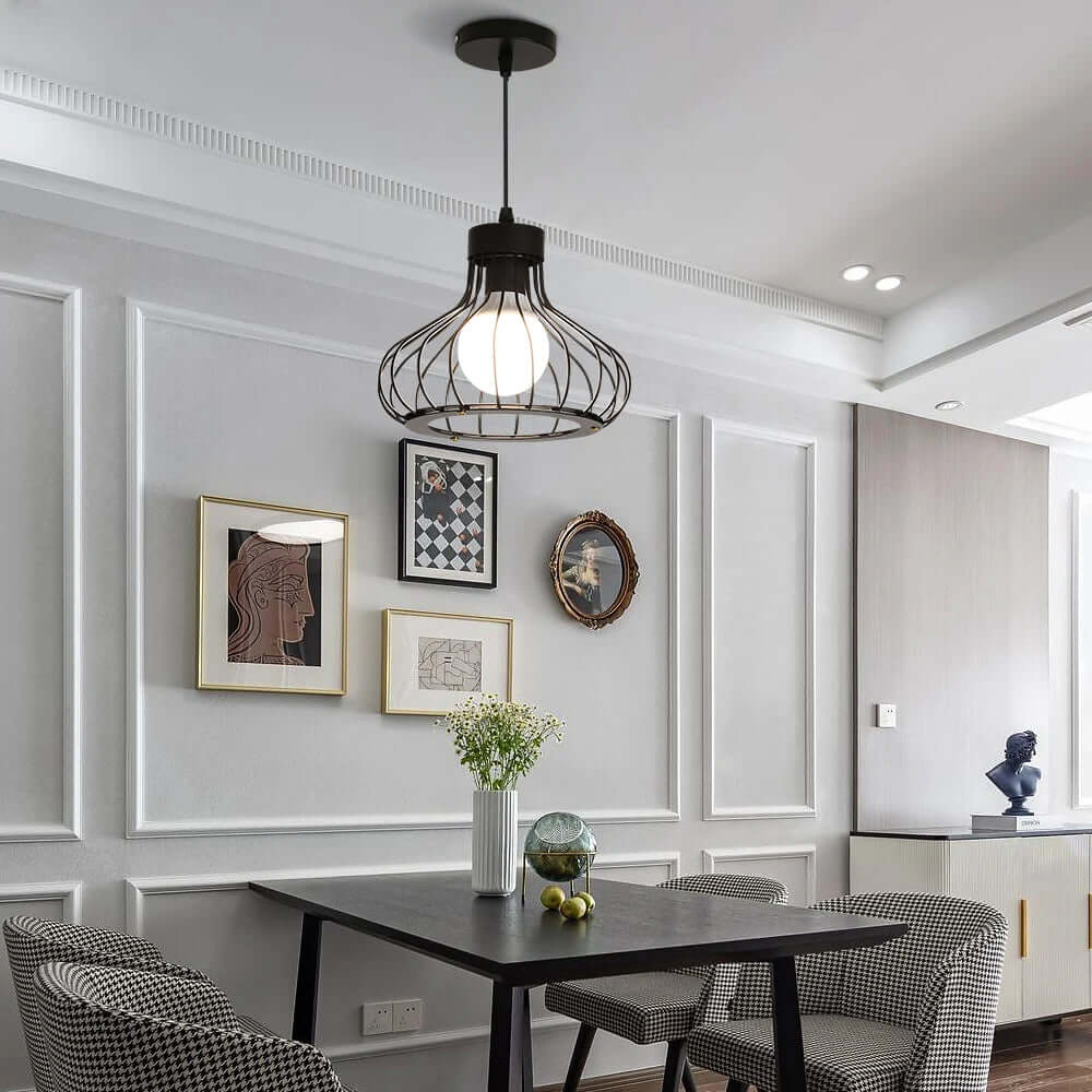 Moderne Metall-Pendelleuchte