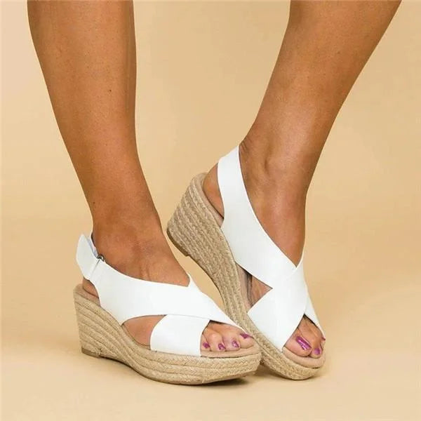 "Bequeme orthopädische Damensandalen in Beige mit Keilabsatz und verstellbaren Riemen für optimalen Komfort und Unterstützung