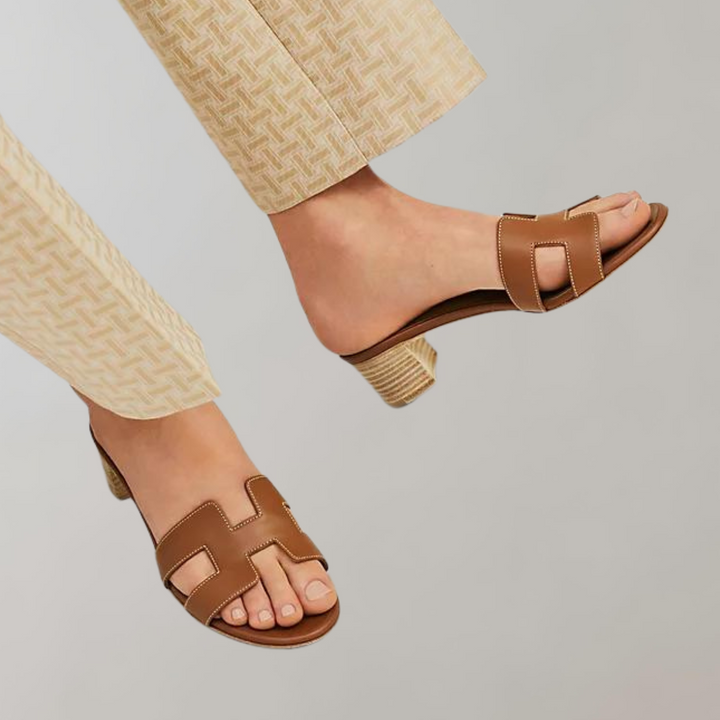 Bequeme Plateau-Sandalen Damen, orthopädisch, vegan Leder; stilvolles Design, ideal für Sommer; Komfort und Gesundheit verein