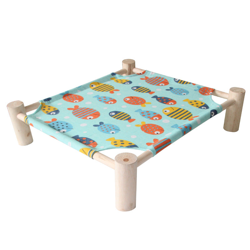 Breathable cat bed, elevated for air circulation, providing a cooling effect for pets